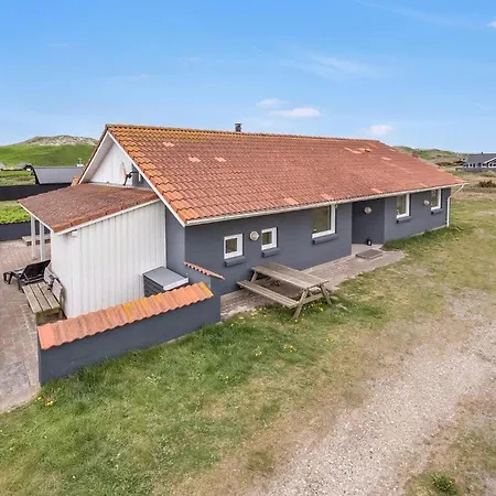 Pet Friendly Home In Hvide Sande With Sauna Сasa de vacaciones