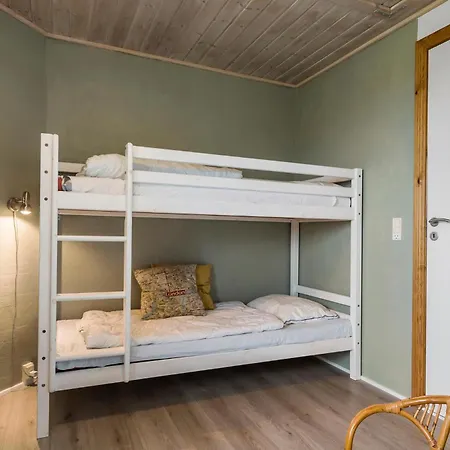Holiday home 4 Bedroom Beautiful In Hvide Sande