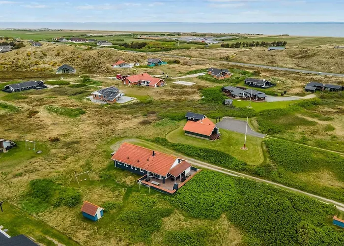 Four-bedroom In Feriehus