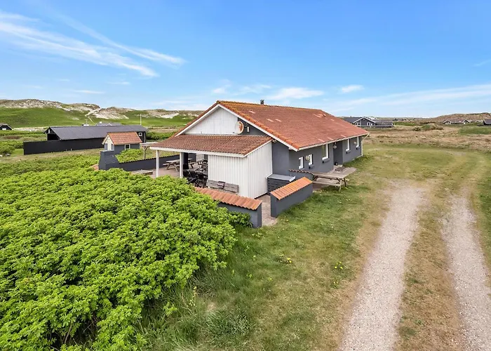 Four-bedroom In Feriehus *
