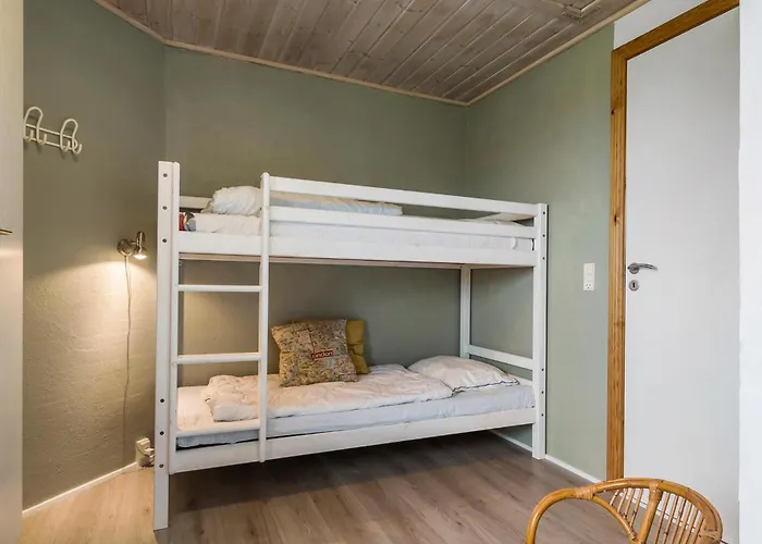 Feriehus Four-bedroom In Hvide Sande