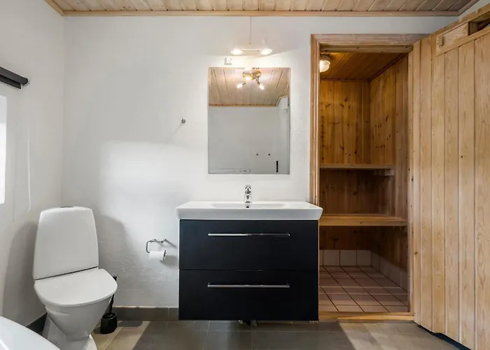 Four-bedroom In * Hvide Sande