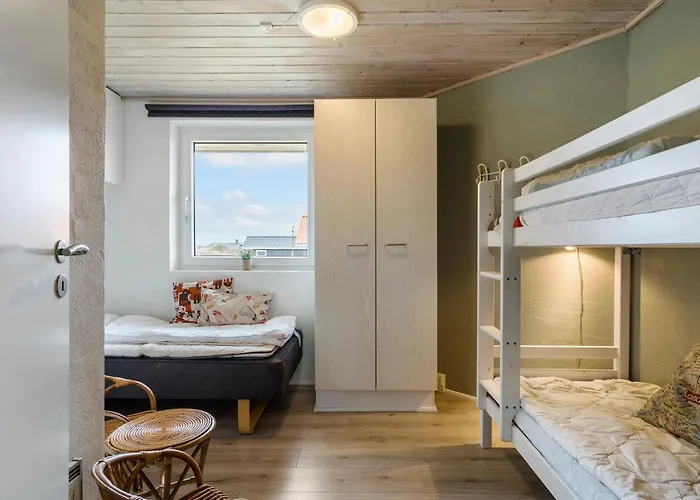 Feriehus Four-bedroom In