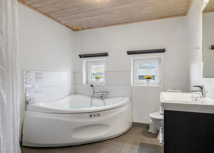 Four-bedroom In * Hvide Sande