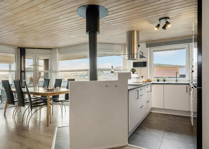 Feriehus Four-bedroom In